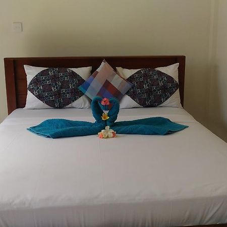 Santa Fe Homestay & Warong Amed  Exterior photo
