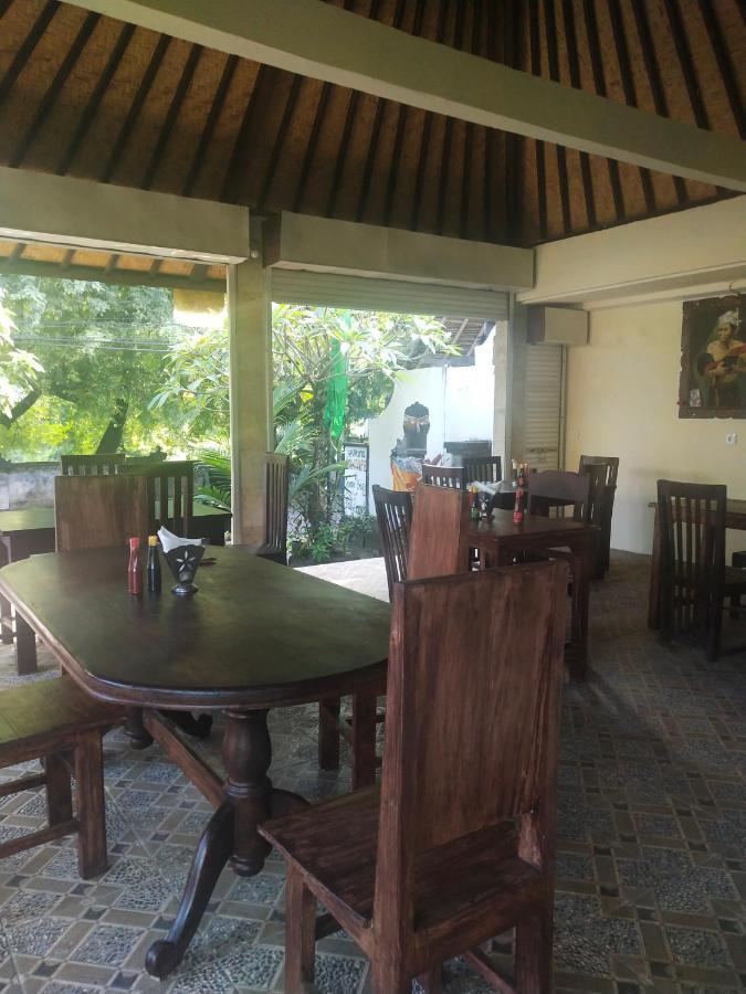 Santa Fe Homestay & Warong Amed  Exterior photo