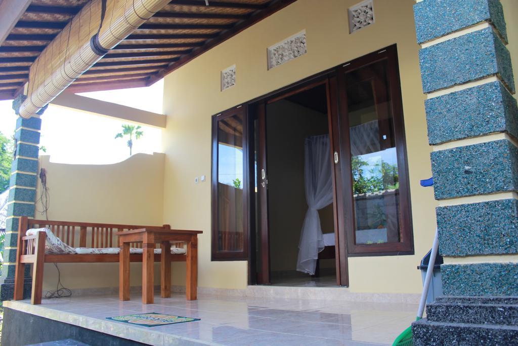 Santa Fe Homestay & Warong Amed  Exterior photo