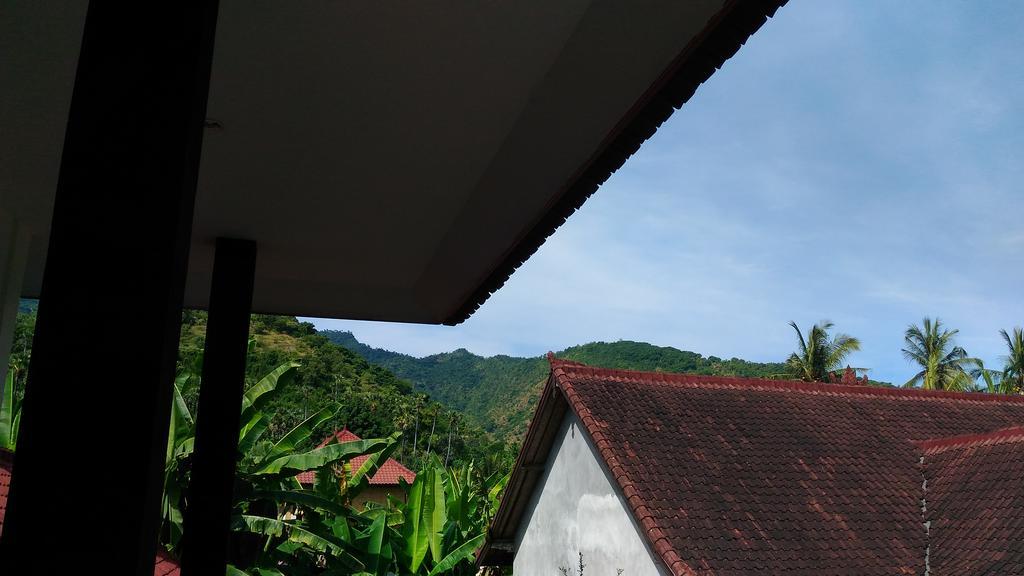 Santa Fe Homestay & Warong Amed  Exterior photo